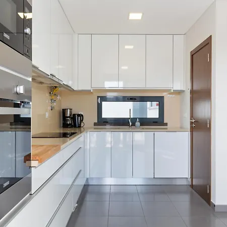 Вилла Luxury With Private Pool, Cleaning Included Фош-ду-Арелью