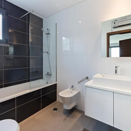 Villa Near Obidos Lagoon And Surf Beaches, Cleaning Included *