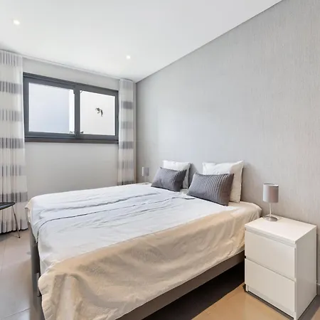 Вилла Luxury With Private Pool, Cleaning Included Фош-ду-Арелью